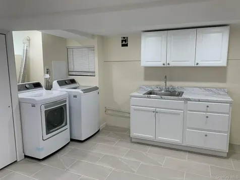24 Hall Avenue Eastchester NY 10709