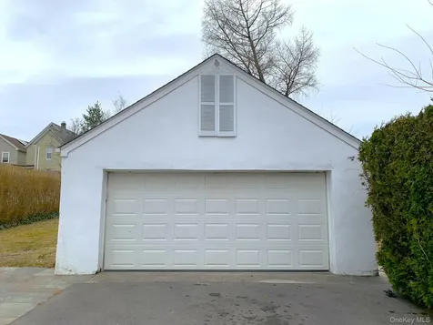 24 Hall Avenue Eastchester NY 10709