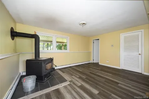 19 Tor Road Wappingers Falls NY 12590