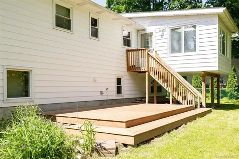 19 Tor Road Wappingers Falls NY 12590