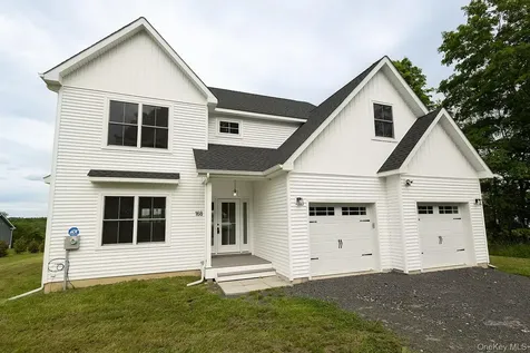 168 Pine Grove Road Middletown NY 10940