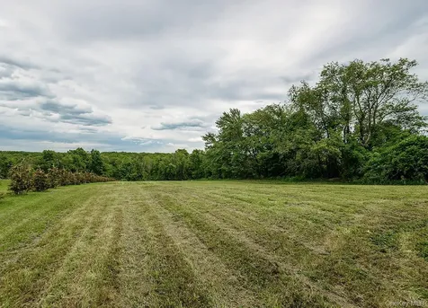 168 Pine Grove Road Middletown NY 10940
