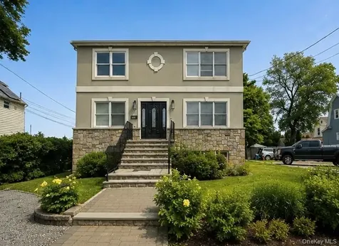 424 Bellevue Avenue Yonkers NY 10703