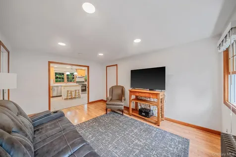 75 Champlin Avenue Bellport NY 11713