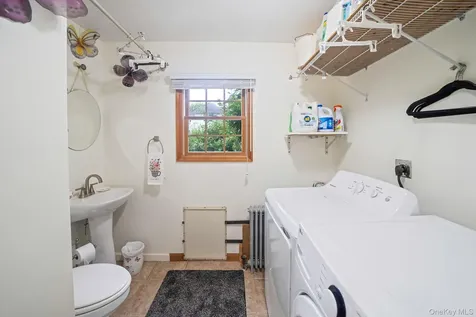 75 Champlin Avenue Bellport NY 11713