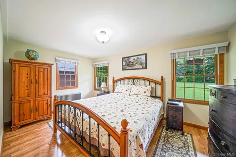 75 Champlin Avenue Bellport NY 11713