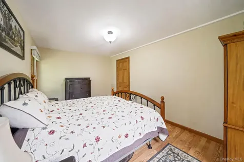75 Champlin Avenue Bellport NY 11713