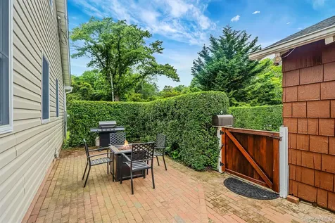 75 Champlin Avenue Bellport NY 11713
