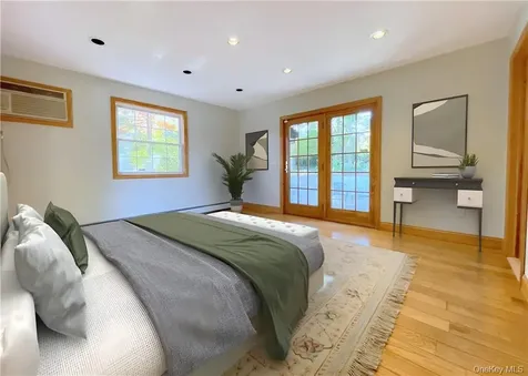 12 Ervilla Drive Larchmont NY 10538