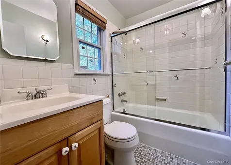 12 Ervilla Drive Larchmont NY 10538
