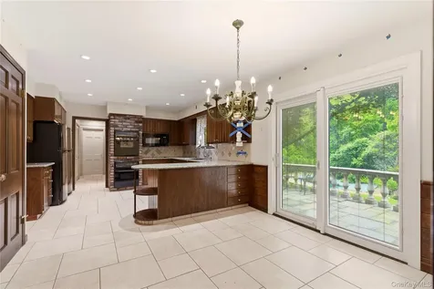 14 Oak Lane Old Brookville NY 11545