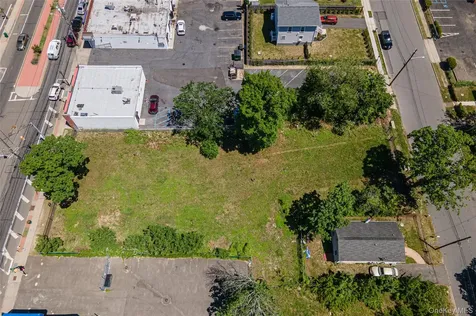 1523 Straight Path Wyandanch NY 11798