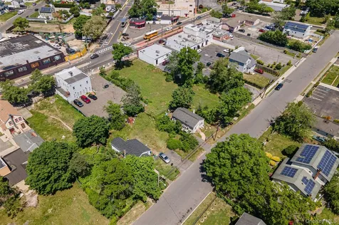 1523 Straight Path Wyandanch NY 11798