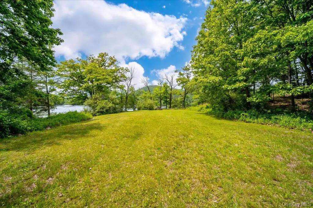 71 Lake Shore Road Pine Plains NY 12567