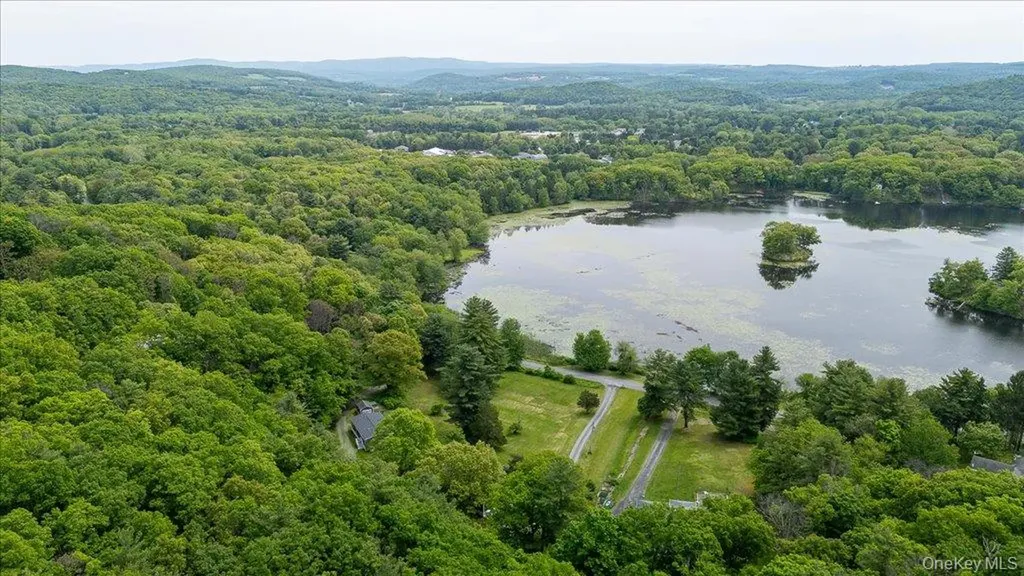 71 Lake Shore Road Pine Plains NY 12567