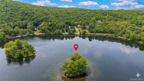 71 Lake Shore Road Pine Plains NY 12567
