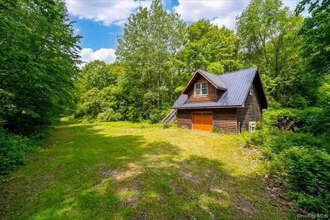 71 Lake Shore Road Pine Plains NY 12567
