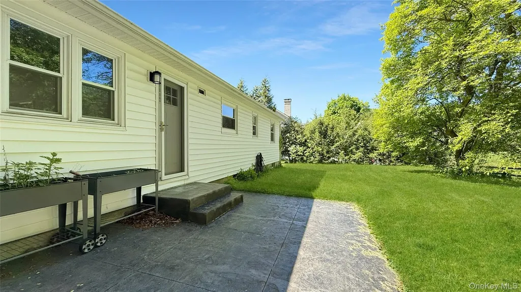 15 Whitehill Place Cold Spring NY 10516
