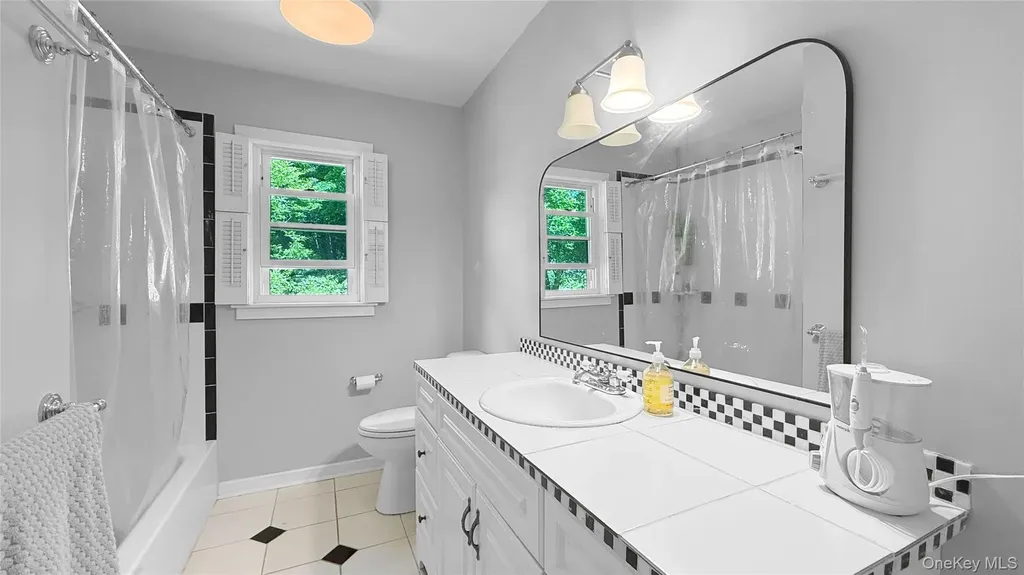 15 Whitehill Place Cold Spring NY 10516