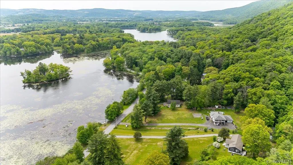 553 Lake Road Pine Plains NY 12567