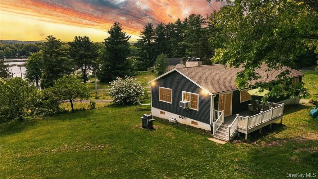553 Lake Road Pine Plains NY 12567