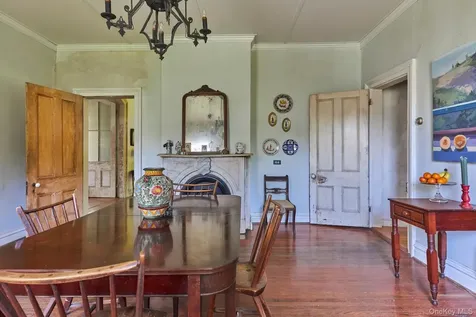 31 Chestnut Street Rhinebeck NY 12572
