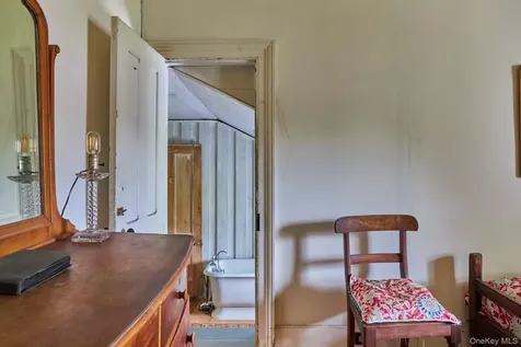 31 Chestnut Street Rhinebeck NY 12572