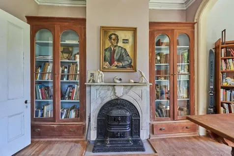 31 Chestnut Street Rhinebeck NY 12572
