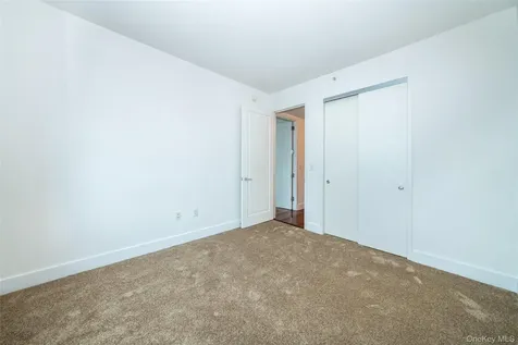 175 Huguenot Street New Rochelle NY 10801