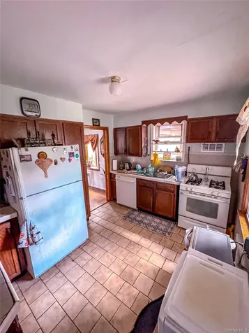 59 Chatterton Avenue White Plains NY 10606