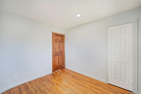 129 Sherman Street Brentwood NY 11717