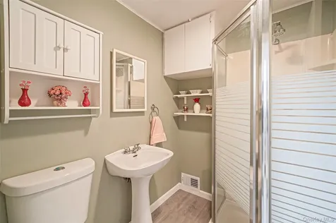 129 Sherman Street Brentwood NY 11717