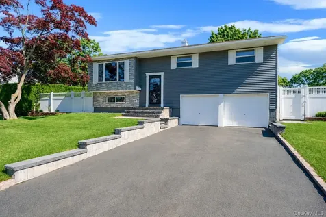 129 Sherman Street Brentwood NY 11717