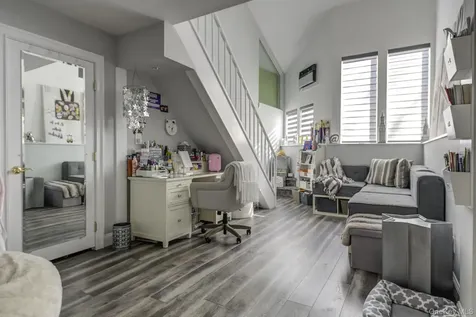 121 Laurel Lane Laurel Hollow NY 11791