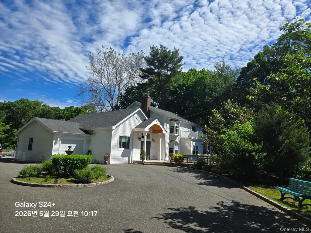 249 Cold Spring Road Syosset NY 11791