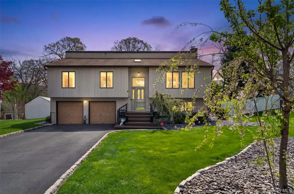 3 Arlington Drive Harriman NY 10926