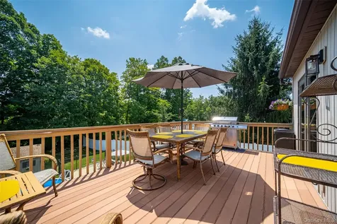 3 Arlington Drive Harriman NY 10926