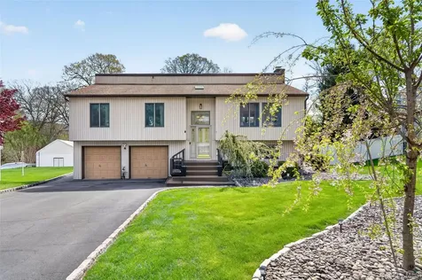 3 Arlington Drive Harriman NY 10926