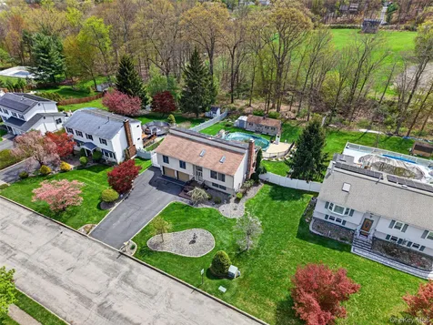3 Arlington Drive Harriman NY 10926