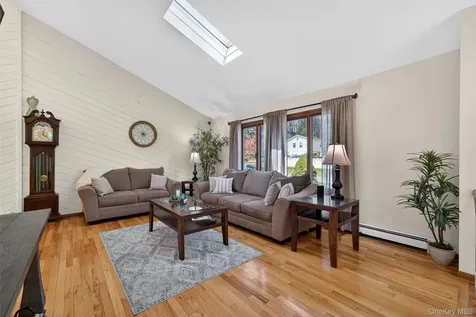3 Arlington Drive Harriman NY 10926