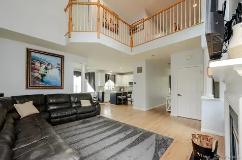 9 Poplar Street Hopewell Junction NY 12533