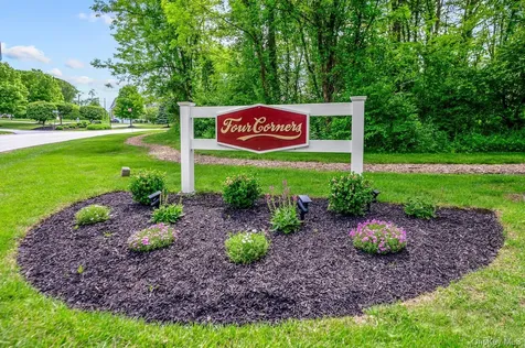 9 Poplar Street Hopewell Junction NY 12533