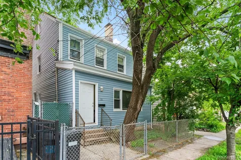 218 Targee Street Staten Island NY 10304