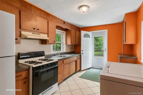 218 Targee Street Staten Island NY 10304