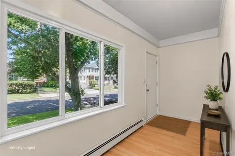 218 Targee Street Staten Island NY 10304