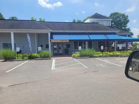 11 Harmony Lane Glen Cove NY 11542