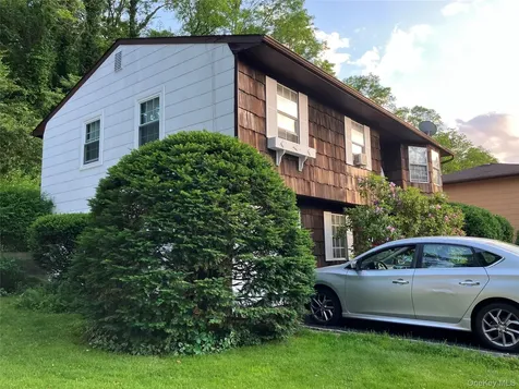 11 Harmony Lane Glen Cove NY 11542