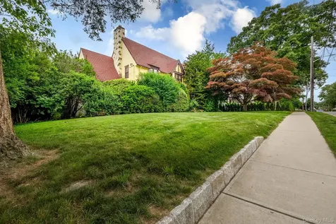 26 Glen Avenue Port Chester NY 10573