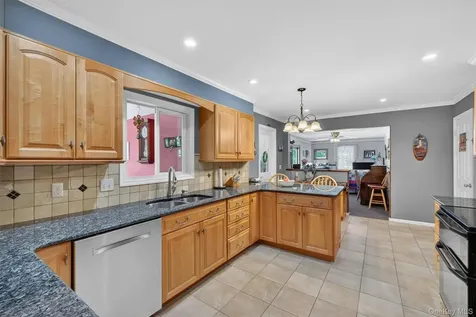 316 Forest Valley Road Pleasant Valley NY 12569