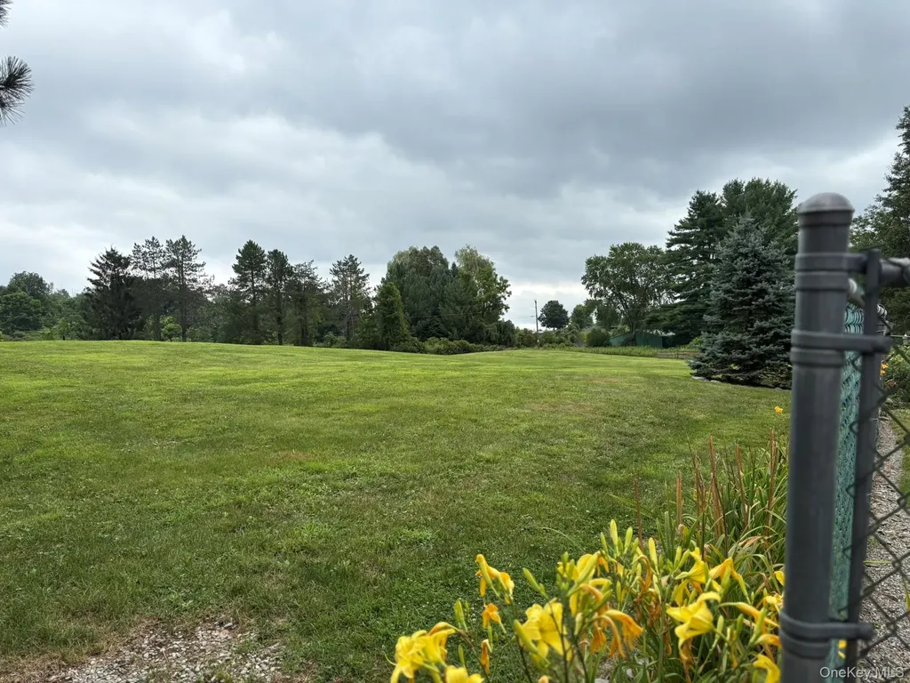 2303 Salt Point Turnpike Clinton Corners NY 12514